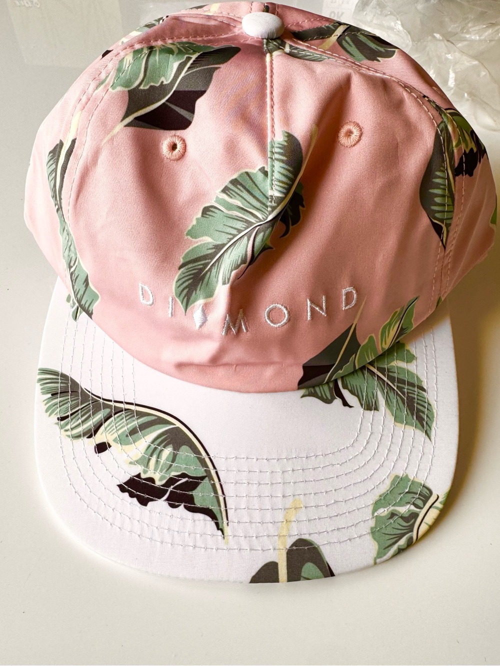 ♥️ DIAMOND SUPPLY CO.  Pink Tropical Baseball Cap - Banana Leaf Print
